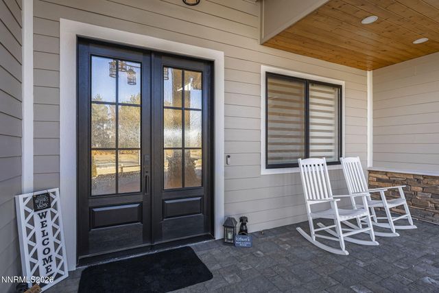 7201 Silver King Drive, Sparks, NV 89436