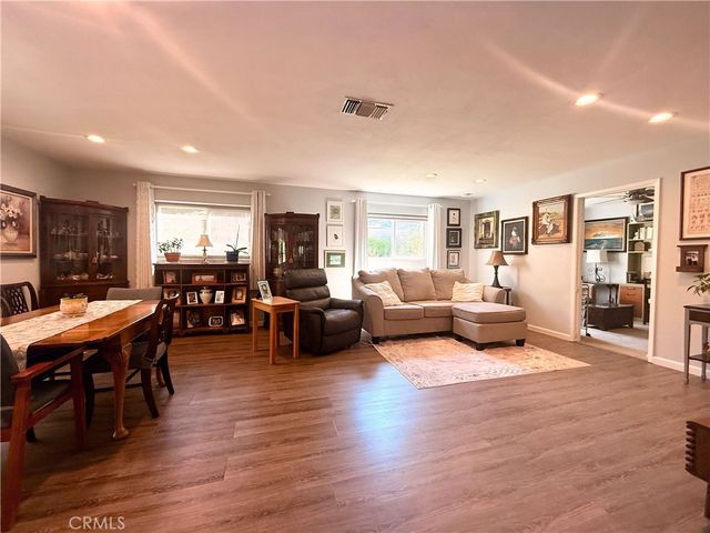 23026 Ash Glen Circle, Valencia, CA 91354
