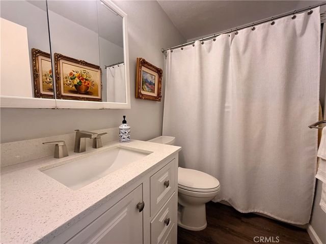 23026 Ash Glen Circle, Valencia, CA 91354