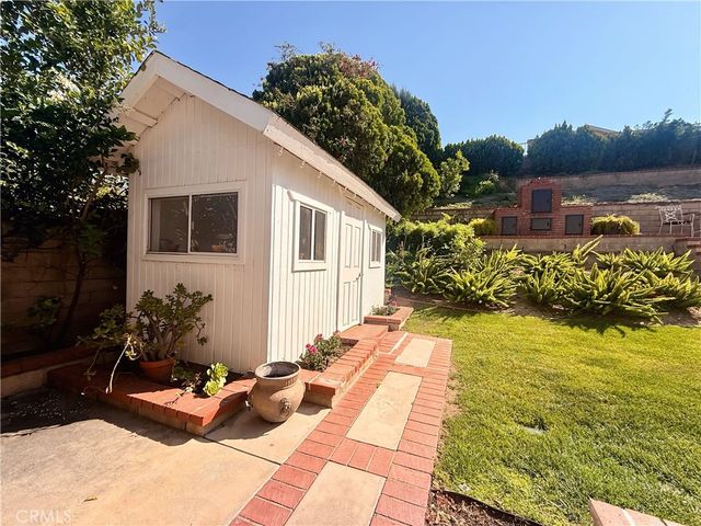 23026 Ash Glen Circle, Valencia, CA 91354