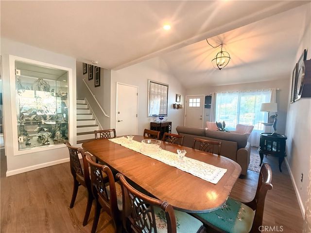 23026 Ash Glen Circle, Valencia, CA 91354