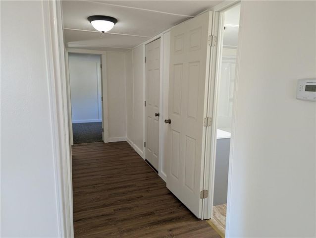 8 Gwyn Lane, West Bloomfield, NY 14469