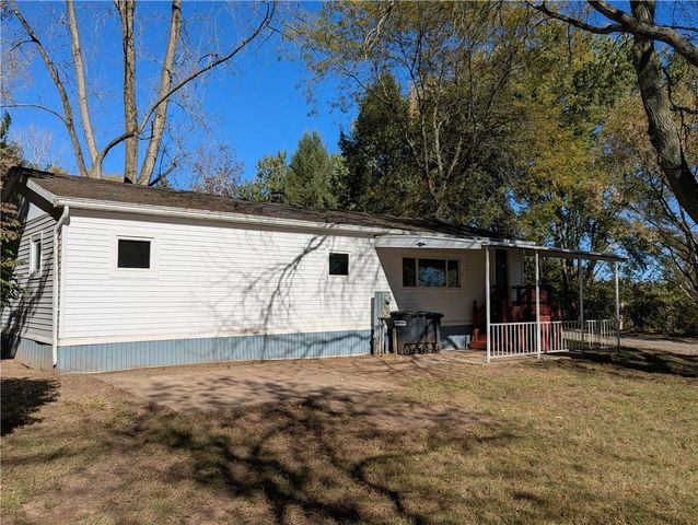 8 Gwyn Lane, West Bloomfield, NY 14469