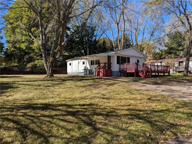 8 Gwyn Lane, West Bloomfield, NY 14469