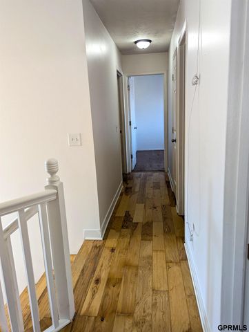 3102 Lone Tree Road, Bellevue, NE 68123