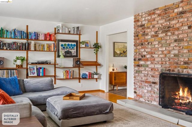 4851 Scotia Ave, Oakland, CA 94605