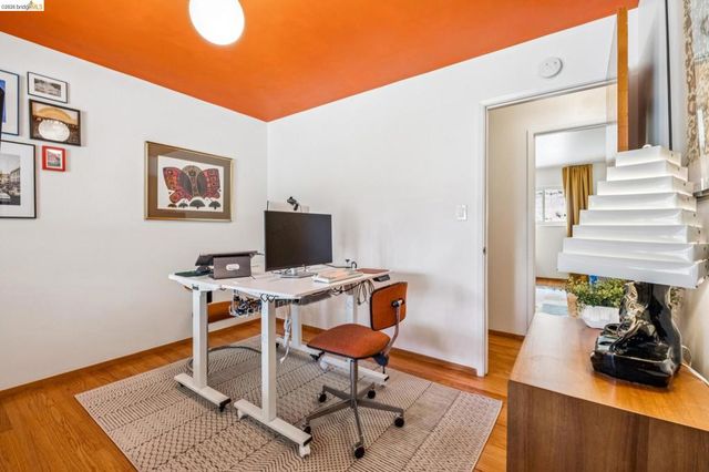 4851 Scotia Ave, Oakland, CA 94605