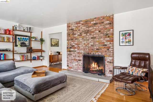 4851 Scotia Ave, Oakland, CA 94605