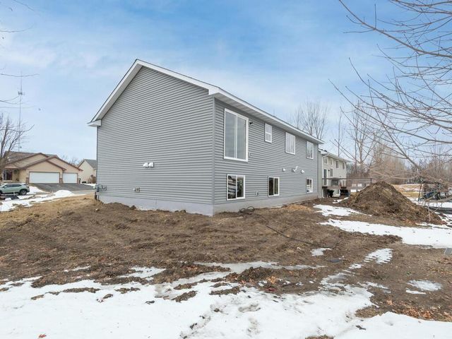 1301 Prairie Street NW, Montgomery, MN 56069