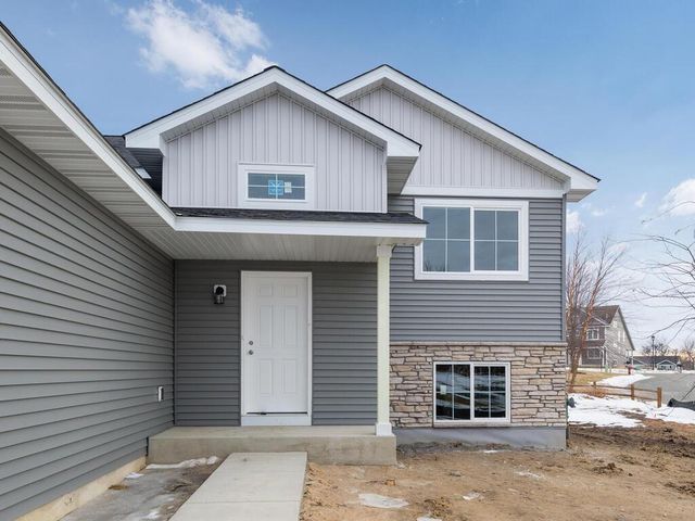 1301 Prairie Street NW, Montgomery, MN 56069