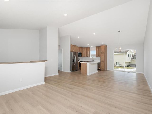 1301 Prairie Street NW, Montgomery, MN 56069