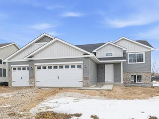 1301 Prairie Street NW, Montgomery, MN 56069