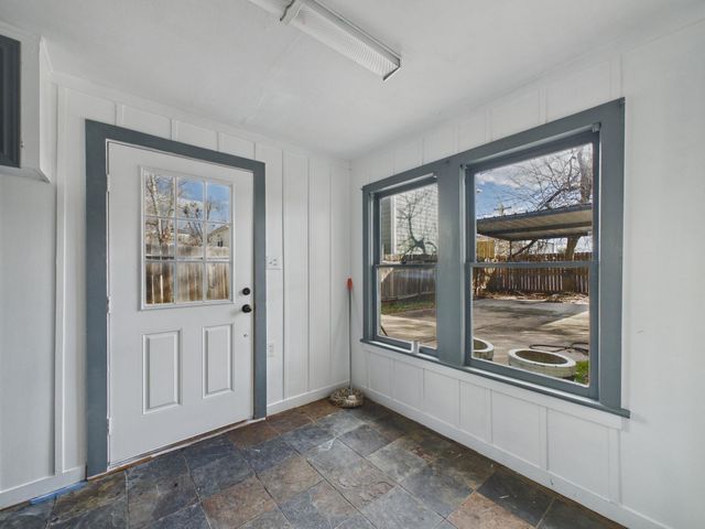 1334 W 21st Street, Houston, TX 77008