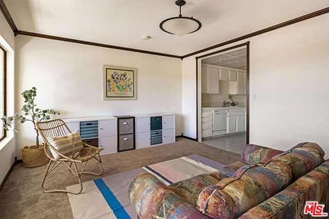 1325 Valley View Road 304, Glendale, CA 91202