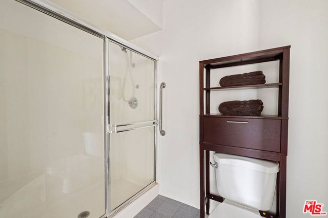 1325 Valley View Road 304, Glendale, CA 91202