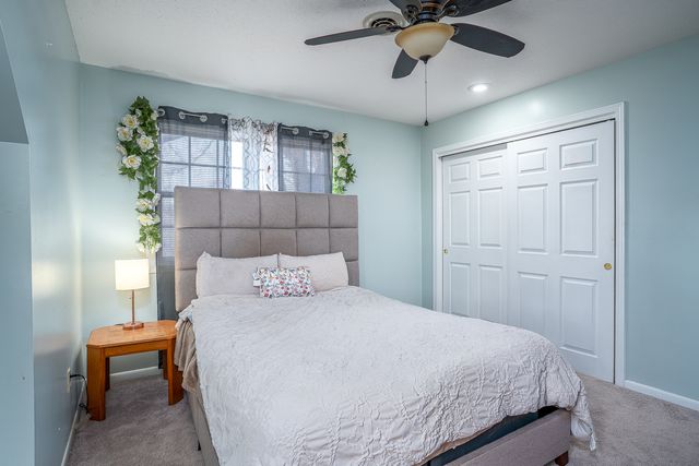 22 Wildwood Trail, Bettendorf, IA 52722