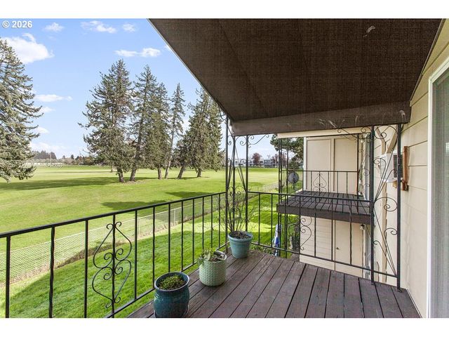 1322 Ne HOGAN Dr, Gresham, OR 97030