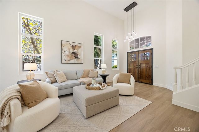 19 Mallard Drive, Aliso Viejo, CA 92656
