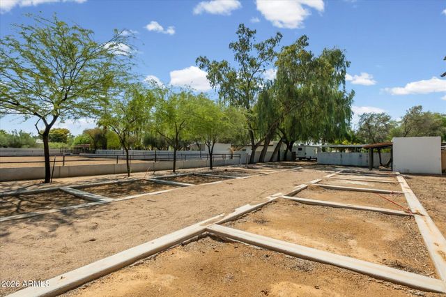 9420 E CACTUS Road, Scottsdale, AZ 85260