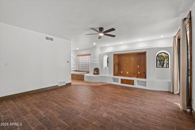 9420 E CACTUS Road, Scottsdale, AZ 85260