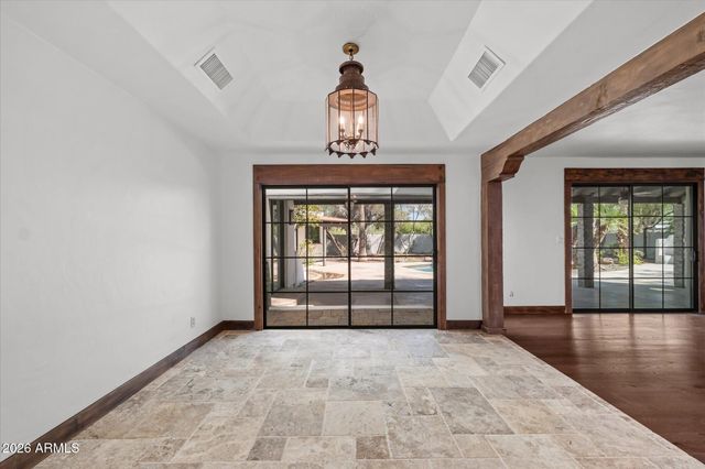 9420 E CACTUS Road, Scottsdale, AZ 85260