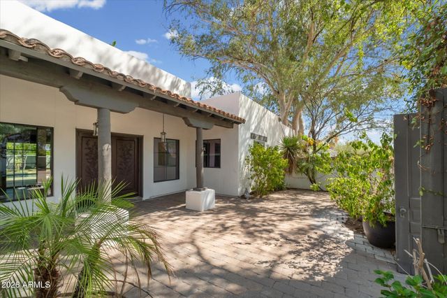 9420 E CACTUS Road, Scottsdale, AZ 85260