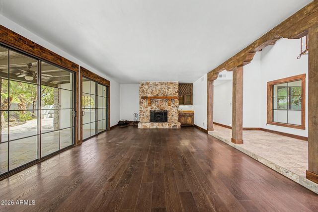 9420 E CACTUS Road, Scottsdale, AZ 85260