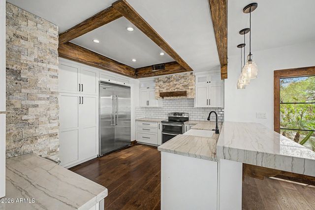 9420 E CACTUS Road, Scottsdale, AZ 85260