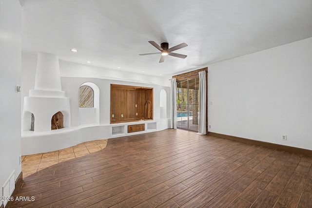 9420 E CACTUS Road, Scottsdale, AZ 85260