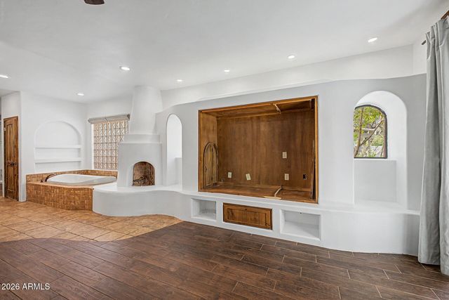 9420 E CACTUS Road, Scottsdale, AZ 85260
