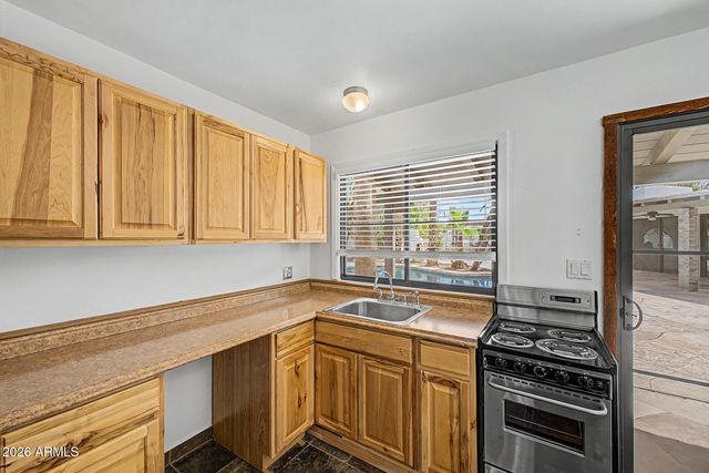 9420 E CACTUS Road, Scottsdale, AZ 85260