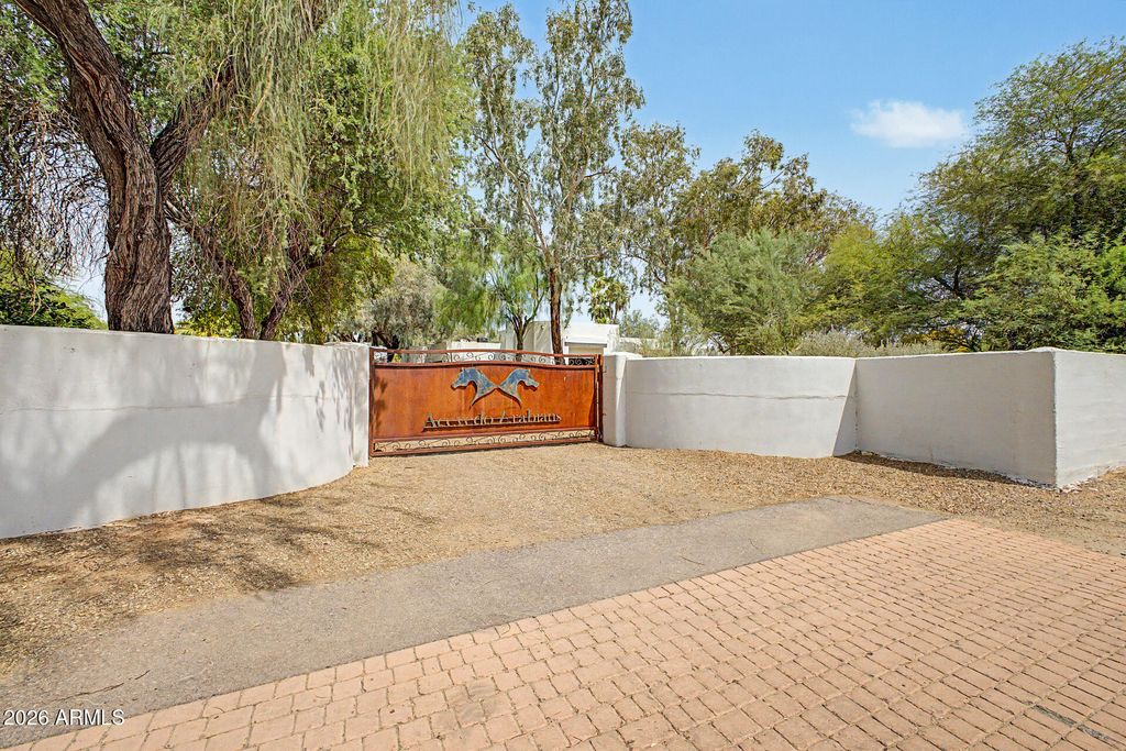 9420 E CACTUS Road, Scottsdale, AZ 85260 — exterior
