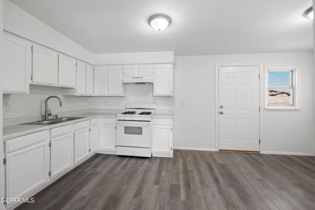 200 ROMERIA Drive, El Paso, TX 79907