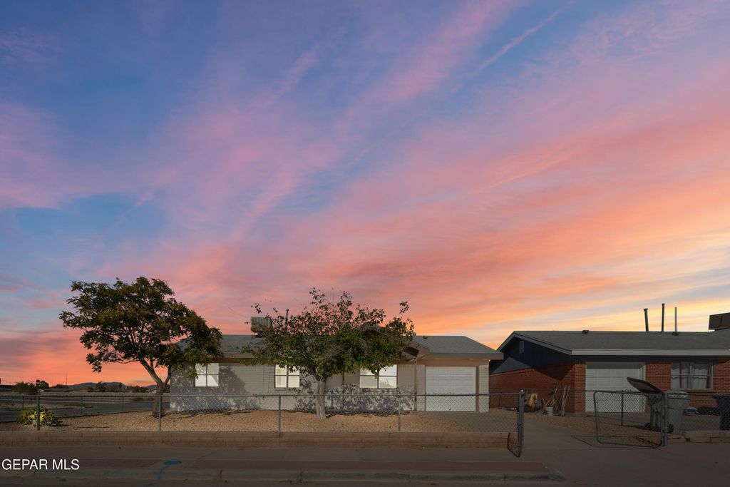 200 ROMERIA Drive, El Paso, TX 79907