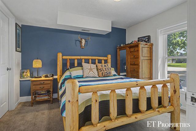 6645 Checkerberry Lane, Rockford, MI 49341
