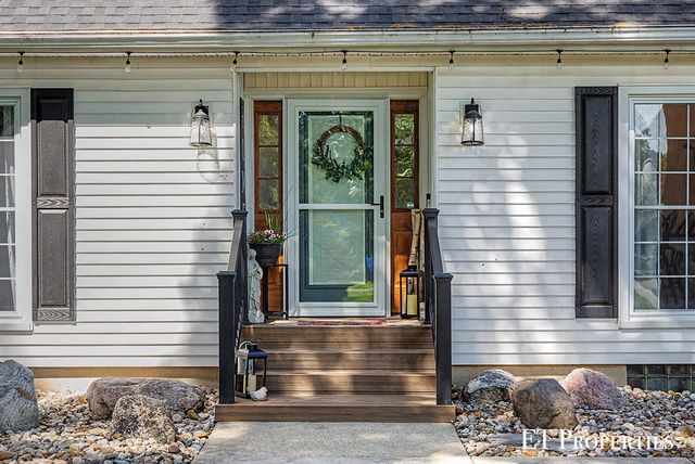 6645 Checkerberry Lane, Rockford, MI 49341