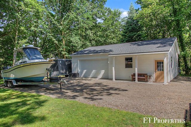 6645 Checkerberry Lane, Rockford, MI 49341
