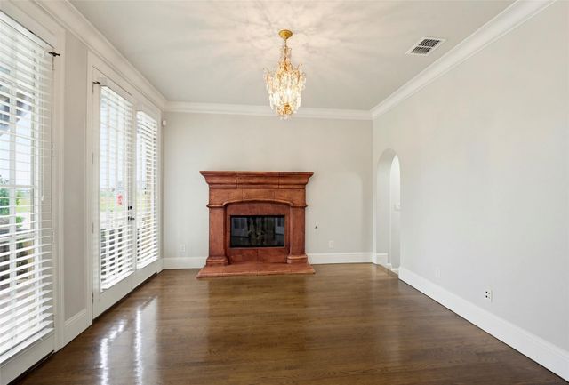 2201 Austin Waters, Carrollton, TX 75010