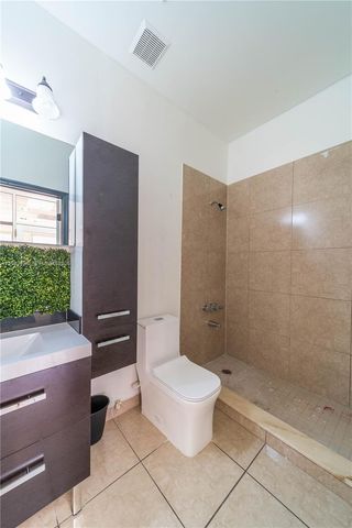 600 Palm Avenue, Hialeah, FL 33010