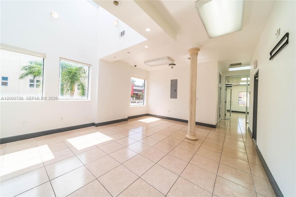 600 Palm Avenue, Hialeah, FL 33010