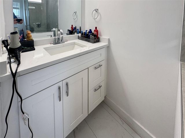 151 SW 15th Street, Pompano Beach, FL 33060