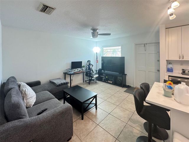 151 SW 15th Street, Pompano Beach, FL 33060