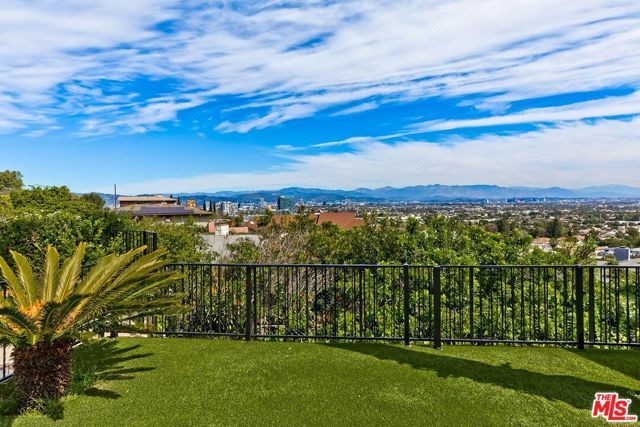 3903 Carol Court, Culver City, CA 90232