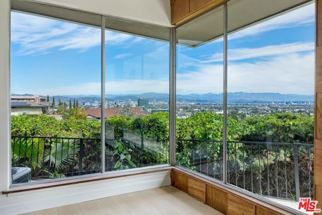 3903 Carol Court, Culver City, CA 90232