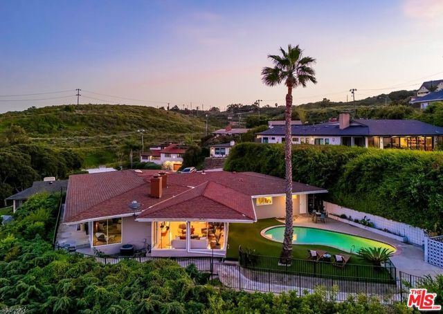 3903 Carol Court, Culver City, CA 90232