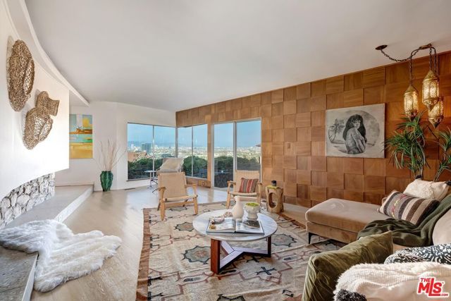 3903 Carol Court, Culver City, CA 90232