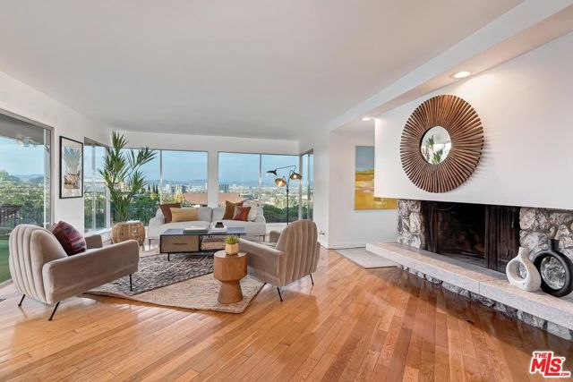 3903 Carol Court, Culver City, CA 90232