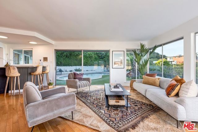 3903 Carol Court, Culver City, CA 90232