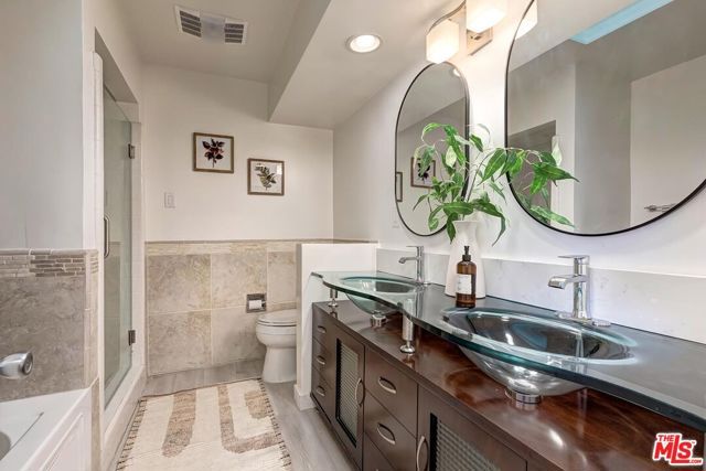 3903 Carol Court, Culver City, CA 90232