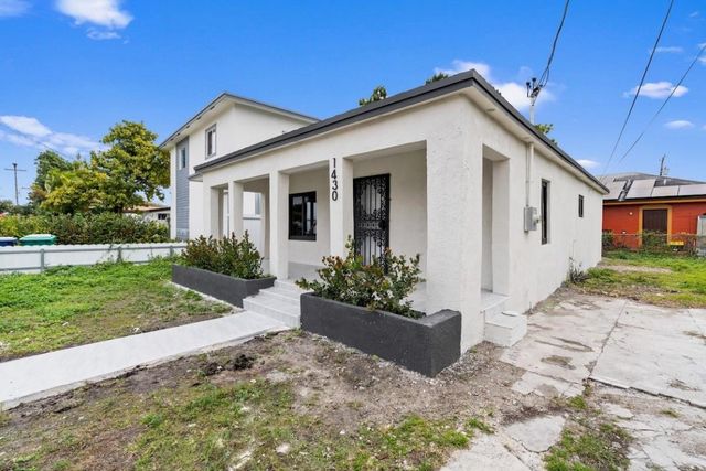 1430 NW 74th Street, Miami, FL 33147